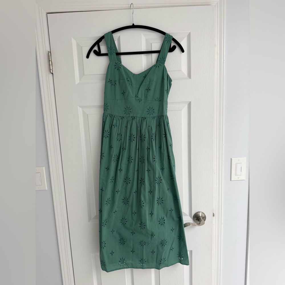 J Crew Green Sleeveless Dress with Floral Embroidery
